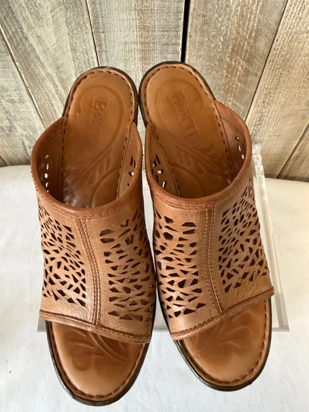 Born Kismet Block Heel Mules - Picture 2 of 13